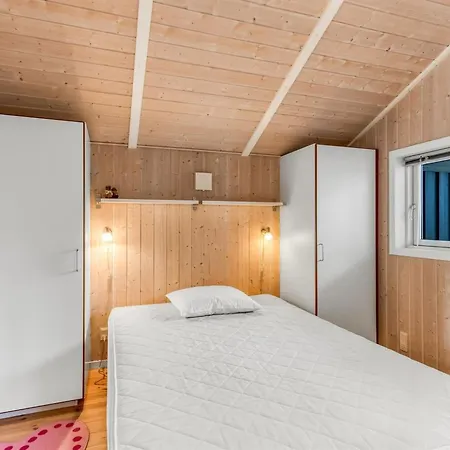 Winona - 250m From The Sea By Interhome 度假居 *